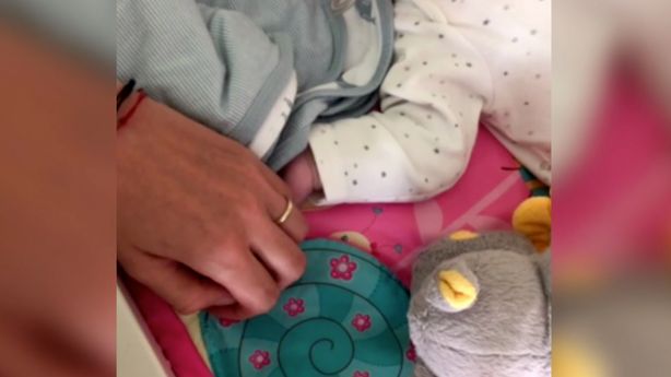 Chlapec z Děčína se po několika měsících v nemocnicích dostal k pěstounce, našel bezpečný domov.