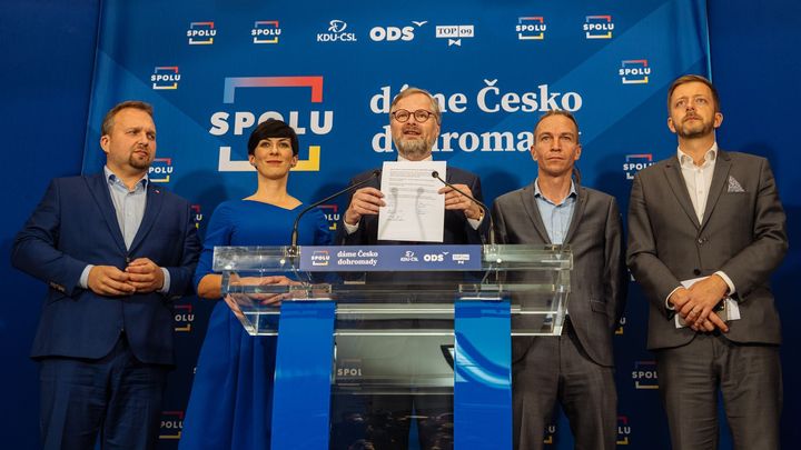 Analýza: Spolu se ukázalo jako hlavní vyzyvatel Babiše, proto sebralo voliče Pirátům; Zdroj foto: Lukáš Bíba