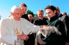 Papež pochválil Austrálii za omluvu domorodcům