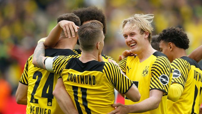 Borussia Dortmund slaví branku v bundeslize