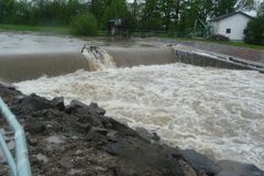 Plzeňsko má pohotovost, hrozí 20tiletá voda