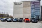 Audi Q8 e-tron na české prezentaci ve školicím středisku dovozce