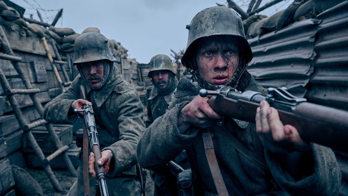 Film Na západní frontě klid bude na Netflixu k vidění od 28. října.