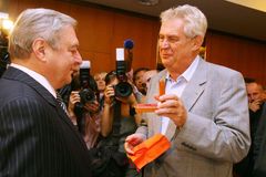 ČSSD odmítnutím misí spáchala zločin, řekl Zeman