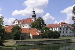 Břevnovský klášter otevře opravenou část zahrad