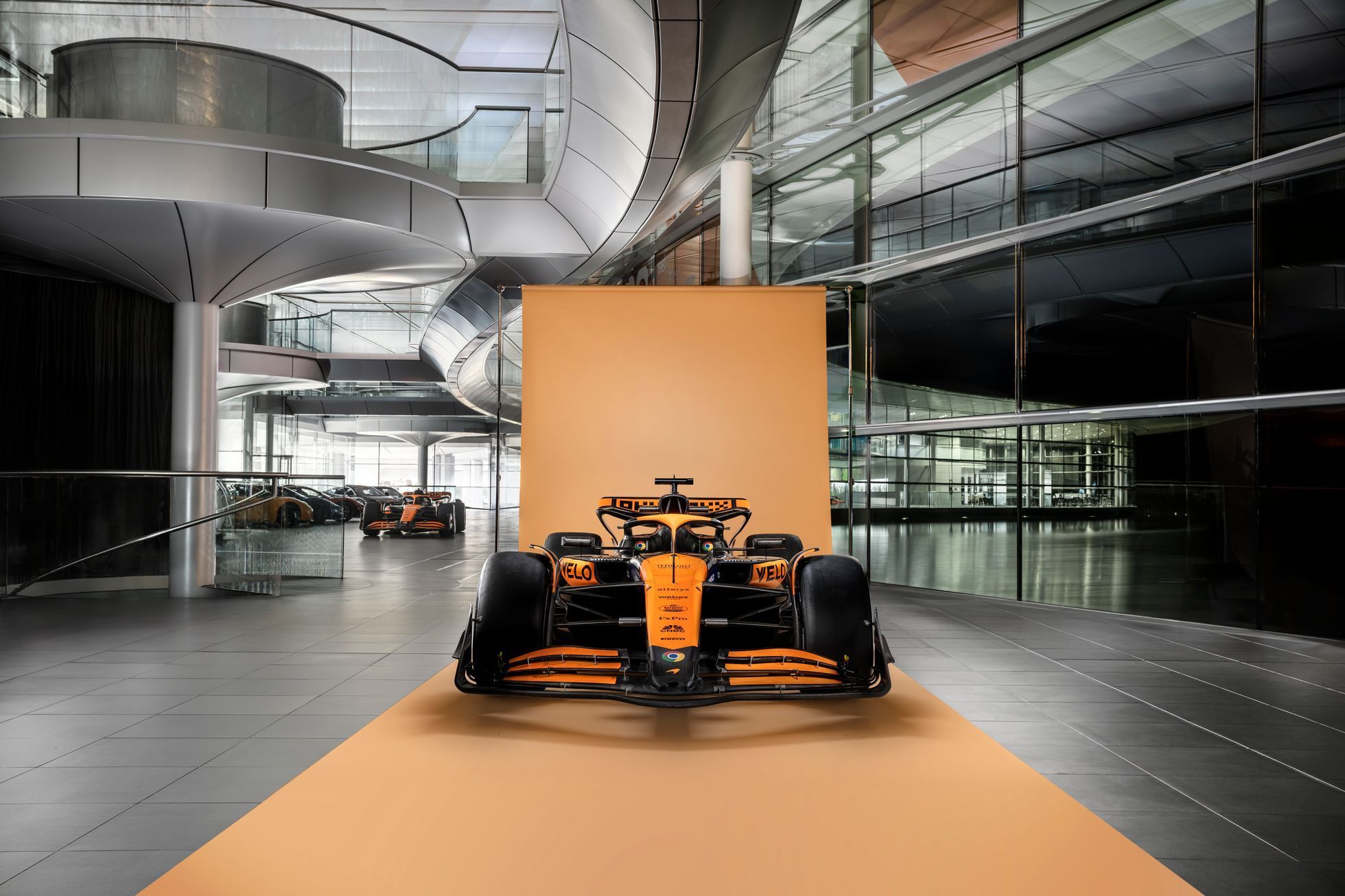 McLaren MCL38 - nové