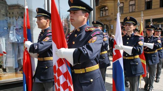 Summit v Brně. Turistika nebo politika?