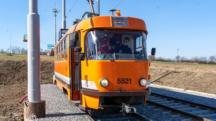 V Praze se otevírá nová tramvajová trať. Na okraji města spojí Barrandov s Holyní; Zdroj foto: Strabag Rail