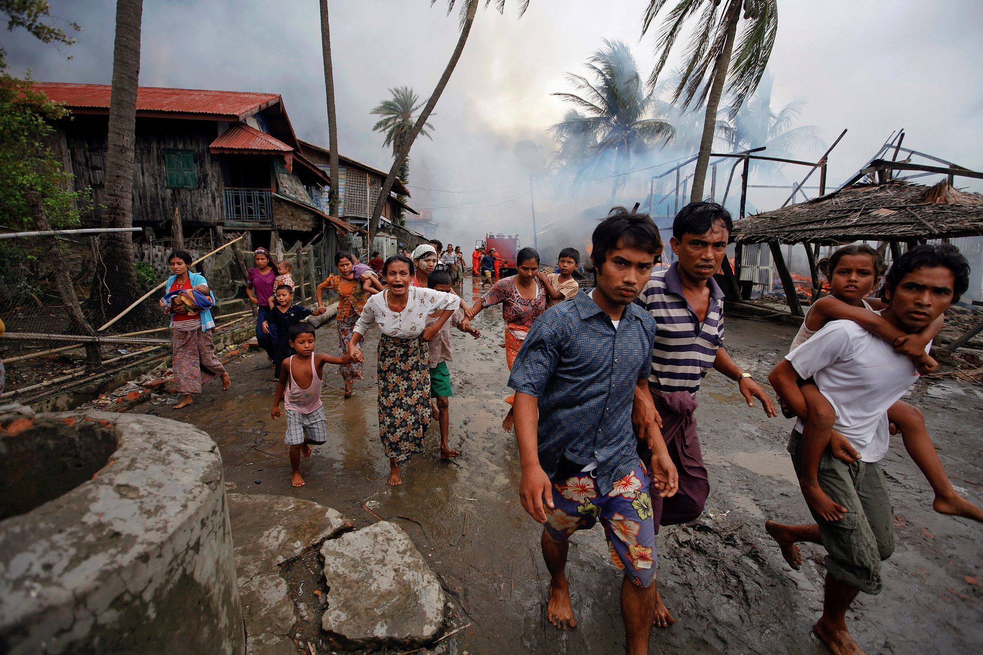 Pronásledování Rohingů v Barmě
