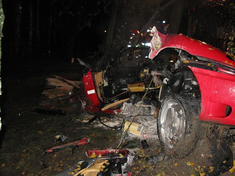 Nehoda vozu značky Ferrari na Kroměřížsku