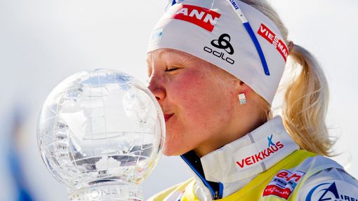 Kaisa Mäkäräinenová, vítězka světového poháru biatlonistek 2013/14