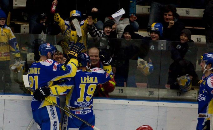 Hokej, Zlín - Třinec: Petr Leška, gól na 2:1