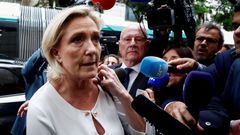 Šéfka Národního sdružení Marine Le Penové