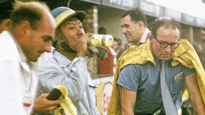 Juan Manuel Fangio
Závody ve Formule 1 v 50. letech dvacátého století.