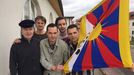 Tibetskou vlajku vyvěsilo také Slovácké divadlo v Uherském Hradišti