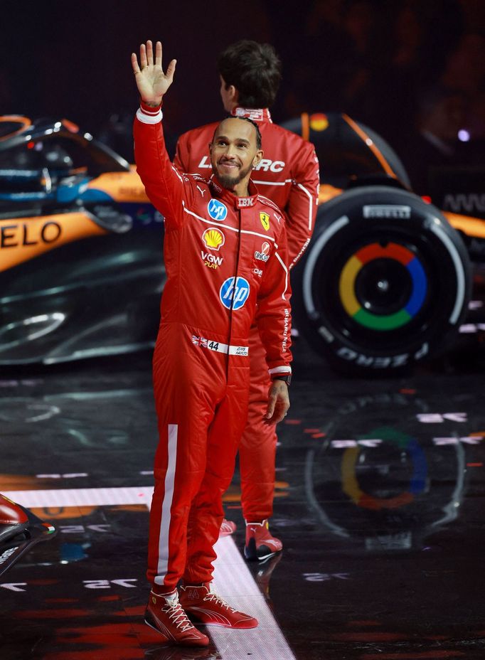 Zahájení sezony F1 75: Lewis Hamilton, Ferrari