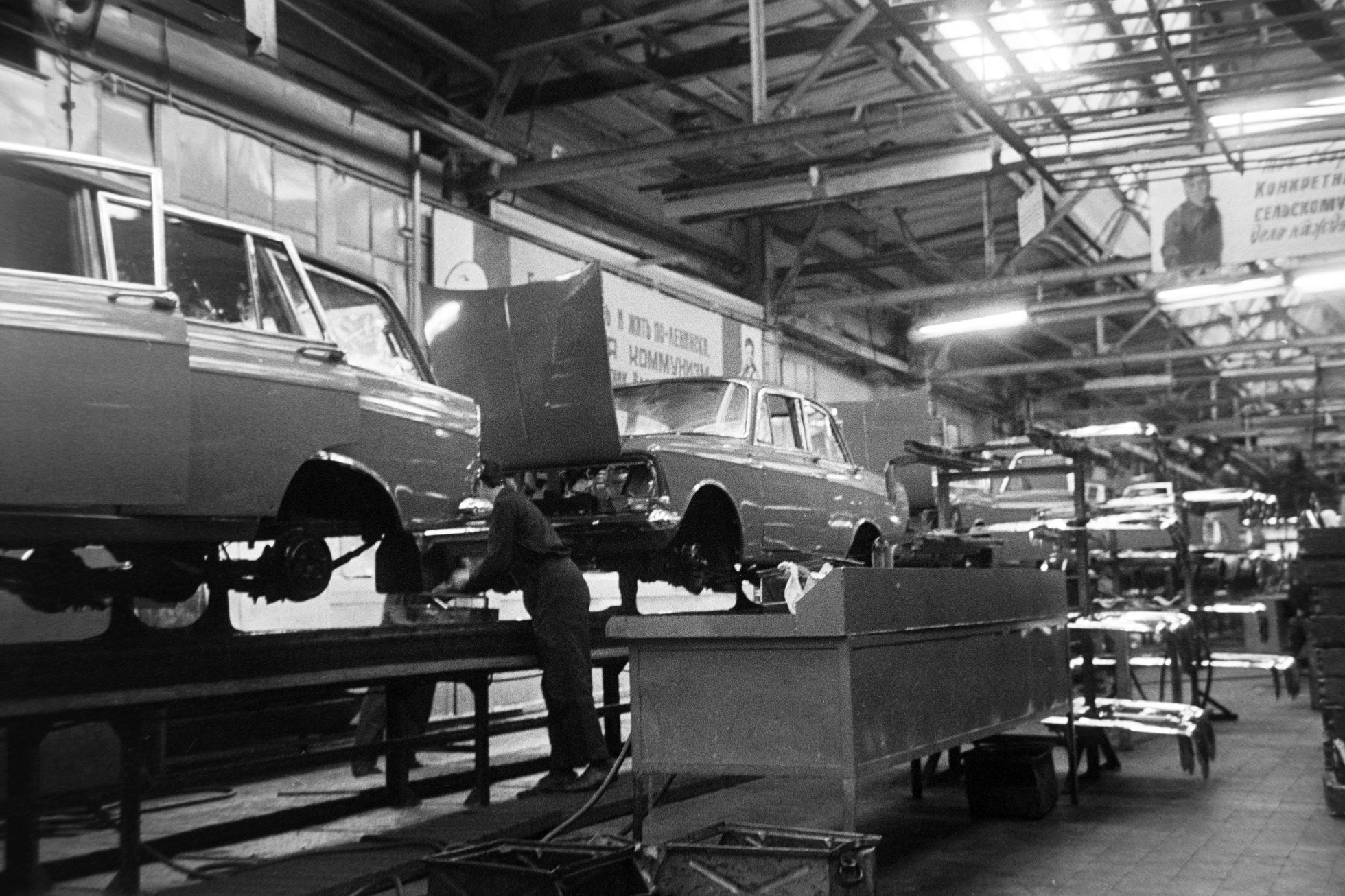 výroba automobilů Moskvič rok 1971