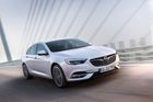 Podívejte se na oficiální fotografie nového Opelu Insignia. Má nové tvary a výrazně zhubl