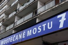Boj o Most končí. Volby jsou platné