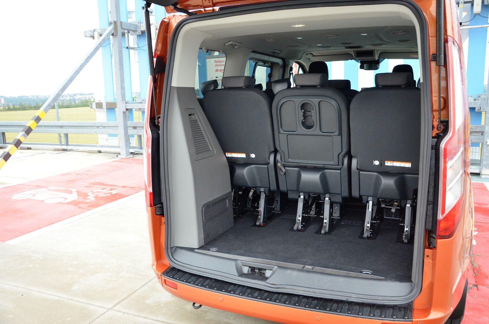 Ford Tourneo Connect PHEV