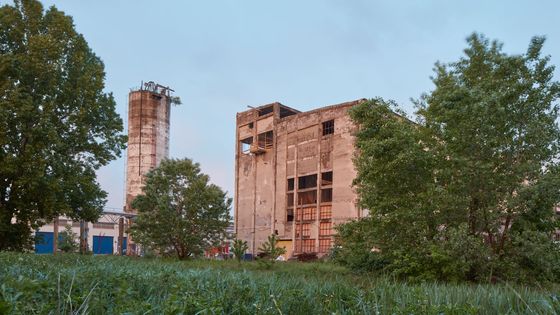 Velká proměna. Z opuštěné betonové hrůzy se stalo zajímavé kulturní a kancelářské centrum s byty