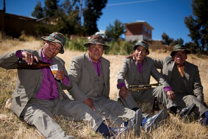 Jezero Titicaca, ležící v centrální oblasti And v Jižní Americe, dlouhodobě ohrožuje stoupající úroveň znečištění.