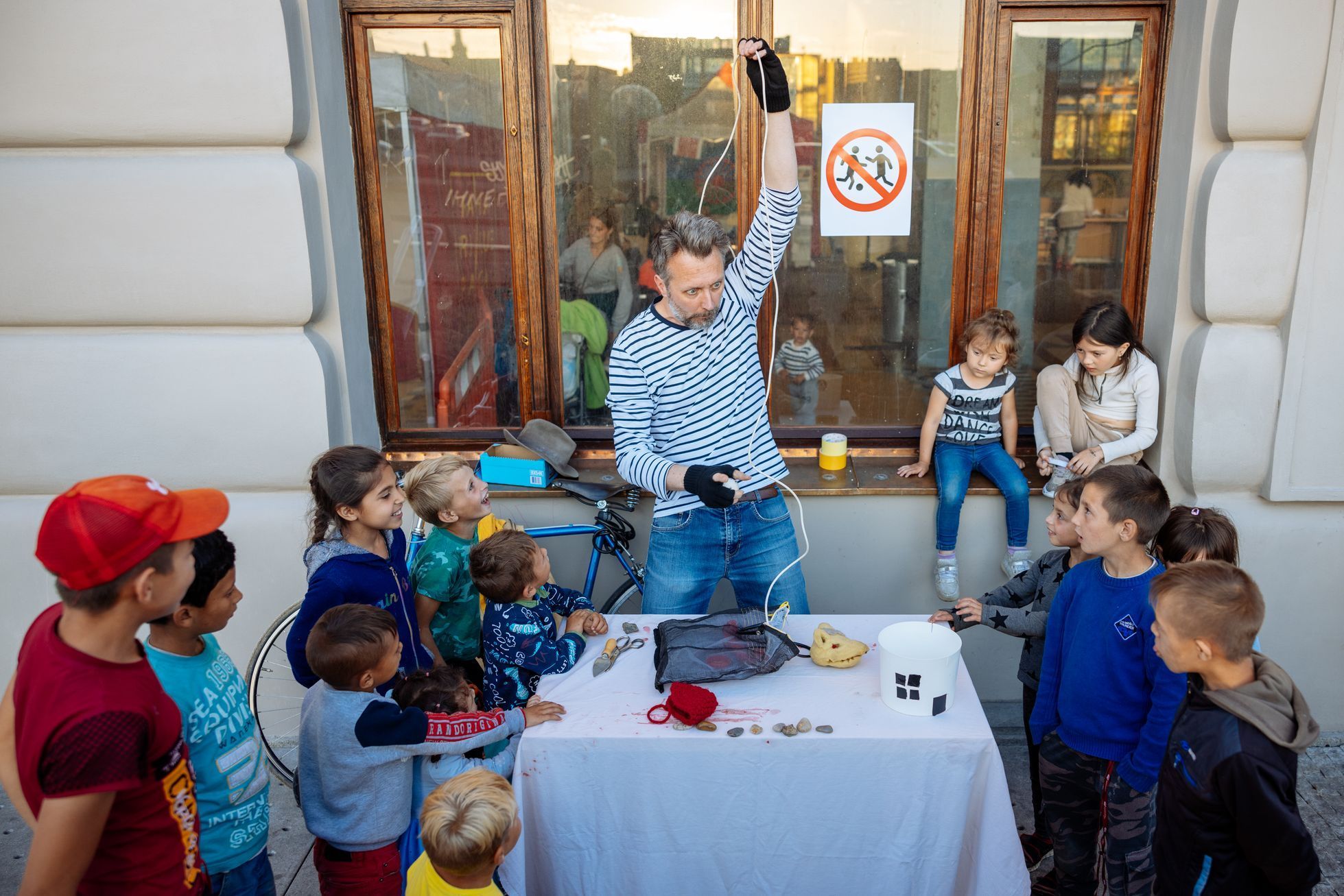 romští uprchlíci, Ukrajina, Hlavní nádraží, Romové, válka na Ukrajině, La Putyka, #kulturunezastavis