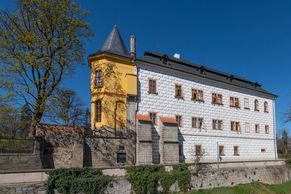 Rekonstrukce vrátila zámku Slatiňany původní kouzlo. Stála přes 100 milionů korun