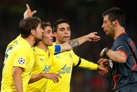 Sebastian Eguren (vlevo) Gonzalo Rodriguez a Mati Fernandez villareal stark