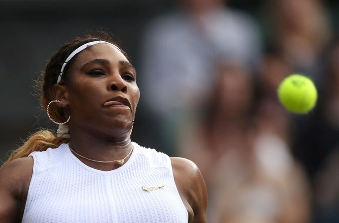 Serena Williamsová v prvním kole Wimbledonu.