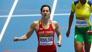 Naopak čtvrtkařka Denisa Rosolová postoupila do semifinále, stejně jako jeden z českých favoritů na medaili Pavel Maslák.