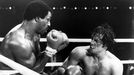 Carl Weathers jako Apollo Creed a Sylvester Stallone coby Rocky Balboa ve druhém Rockym z roku 1979.