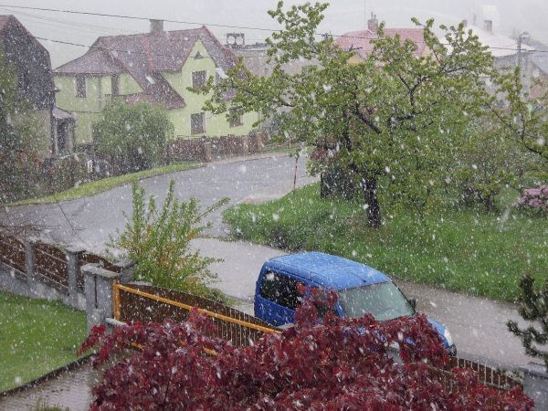 Sníh v květnu