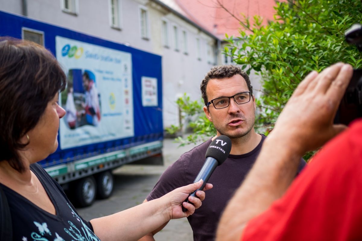 Tomáš Slavata - dětský domov - charitativní cesta k Baltu