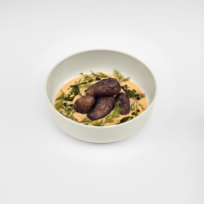 Kopr, smetana, zemáky, seno. Ukázka z knihy Jazyk, srdce, mozek, krev.