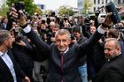 ANO míří k jasnému vítězství ve volbách, Havlíček připustil spolupráci s Motoristy