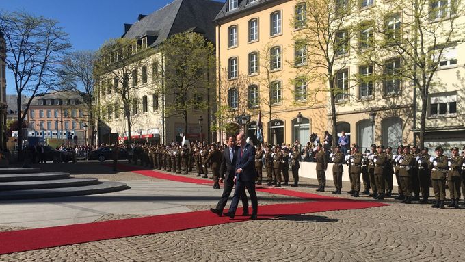 Premiér Sobotka je v Lucemburku
