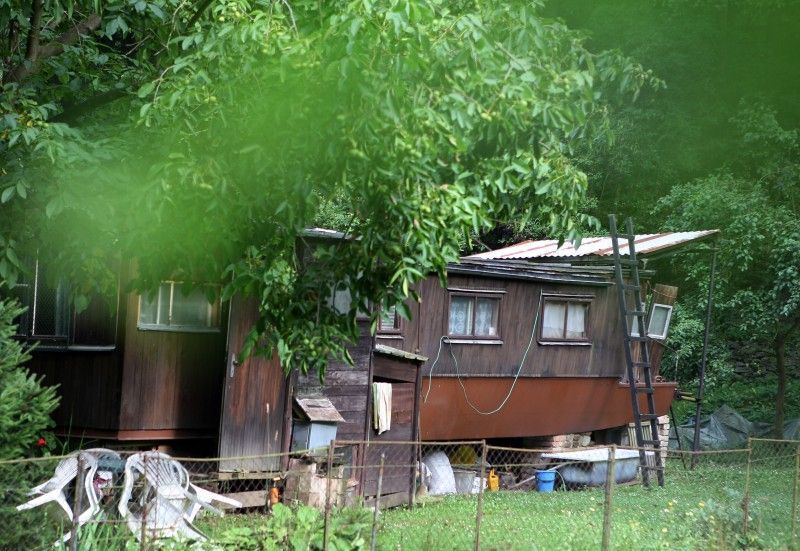 Opuštěné hausbóty