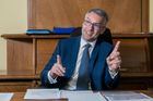 Řehka bude "na grilu" kvůli "šmírovací" akci Karel. ANO s SPD úplně obešli koalici