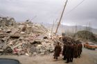 Foto: Ve vteřině se zřítilo celé město. Arménii před 33 lety zničilo obří zemětřesení