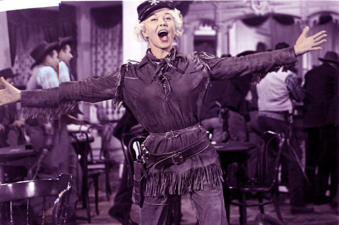 Postava ztvárňující postavu Calamity Jane ve stejnojmenném americkém filmu z roku 1953