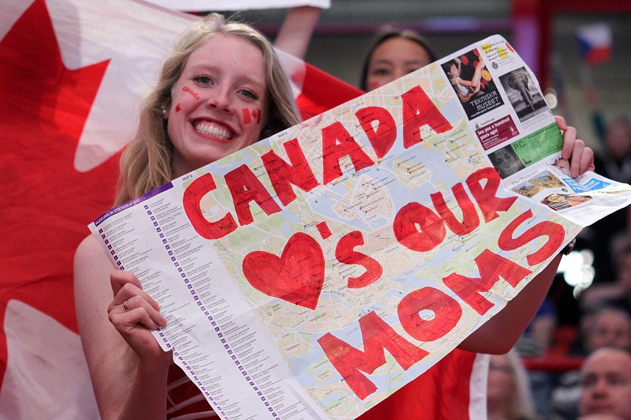 Hokej, MS 2013, Česko - Kanada: kanadská fanynka