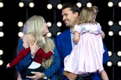 „Právo na zbraň stojí za pár mrtvých.“ Slova zastřeleného Kirka působí jako předpověď