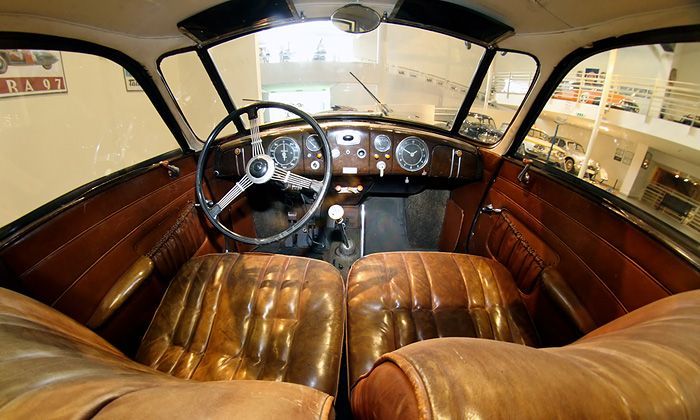 Tatra 87