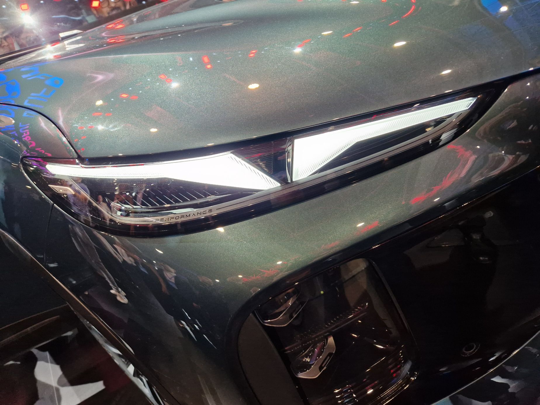 Představení automobilky Lepas