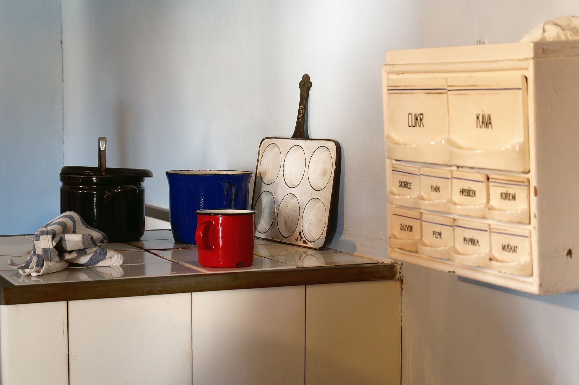 Advent ve skanzenu v Kouřimi. Mýtické postavy a zvyky na fotkách, prosinec 2023