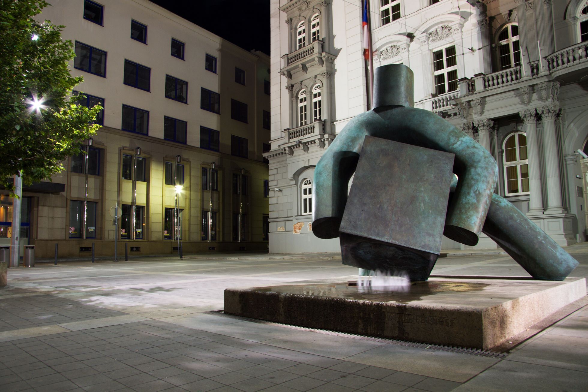 socha spravedlnost Moravské náměstí Brno