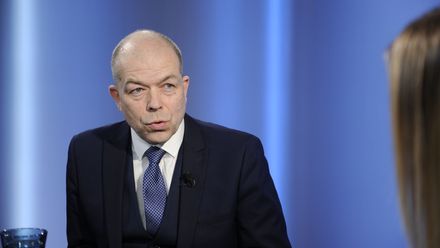 Stehlík: Rusové tu mají „hraniční kameny“. Sahá sem jejich sféra vlivu. Musí k zemi