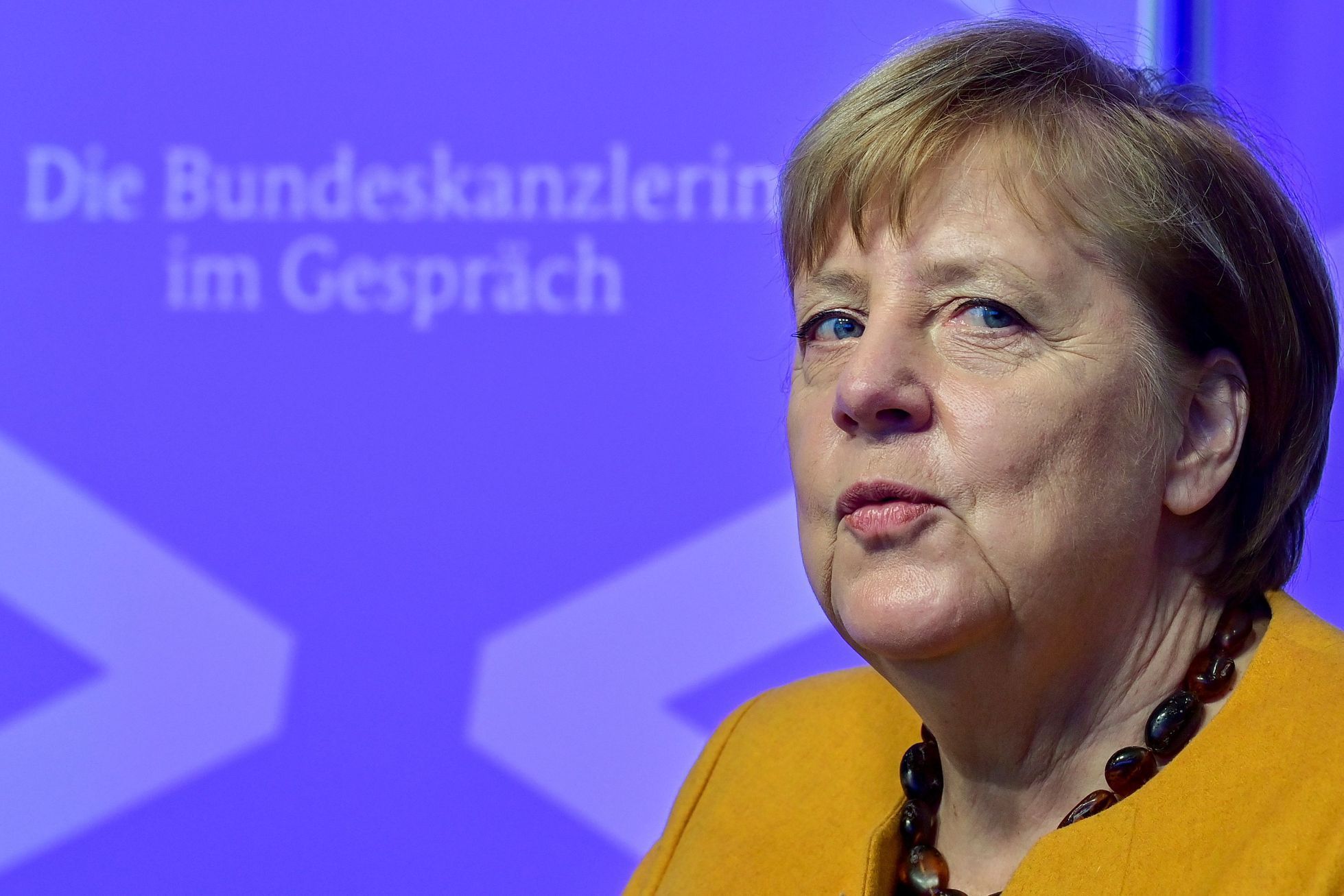 Angela Merkelová letos končí ve funkci.