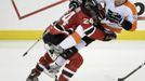 Devils - Flyers, 3. zápas Stanley Cup (Clarkson, van Riemsdyk)